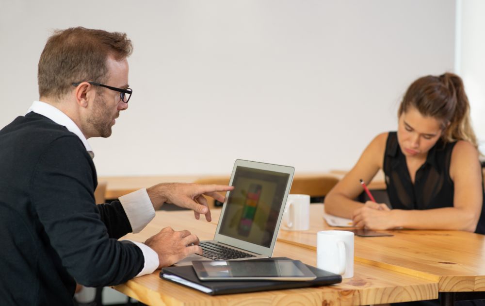book meetings with me outlook